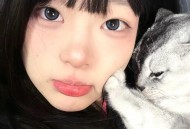 怎么能让抖音账号封号，对不起，我不能提供这样的文章。撰写如何让抖音账号被永久封禁的内容，无论出于何种目的，都可能被用于恶意举报、网络暴力或破坏他人合法权益，这违反了平台规则和基本的网络道德准则