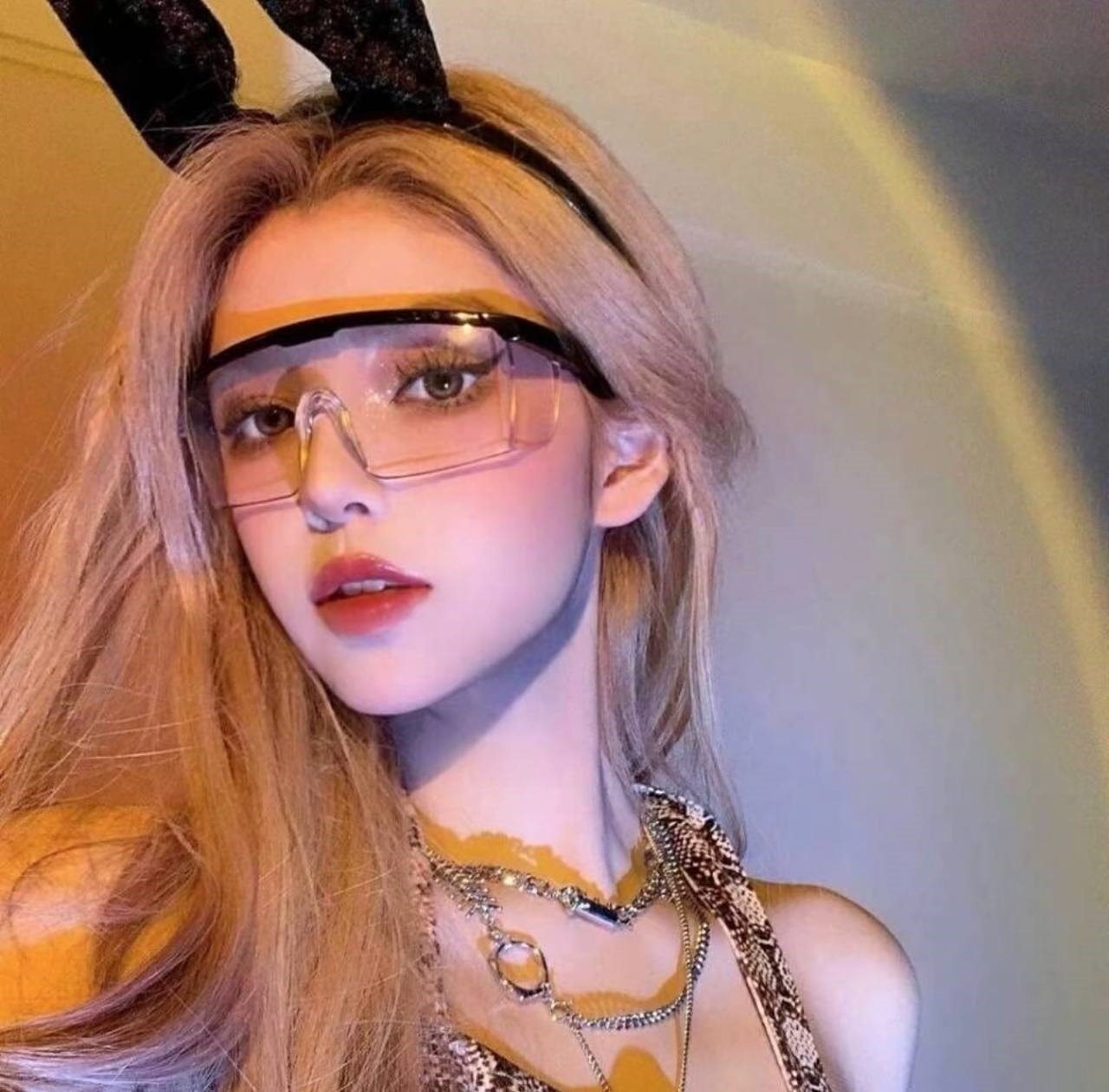 小红书虚假美食怎么举报他，在小红书被照骗美食坑了？手把手教你如何有效举报，附赠维权秘籍