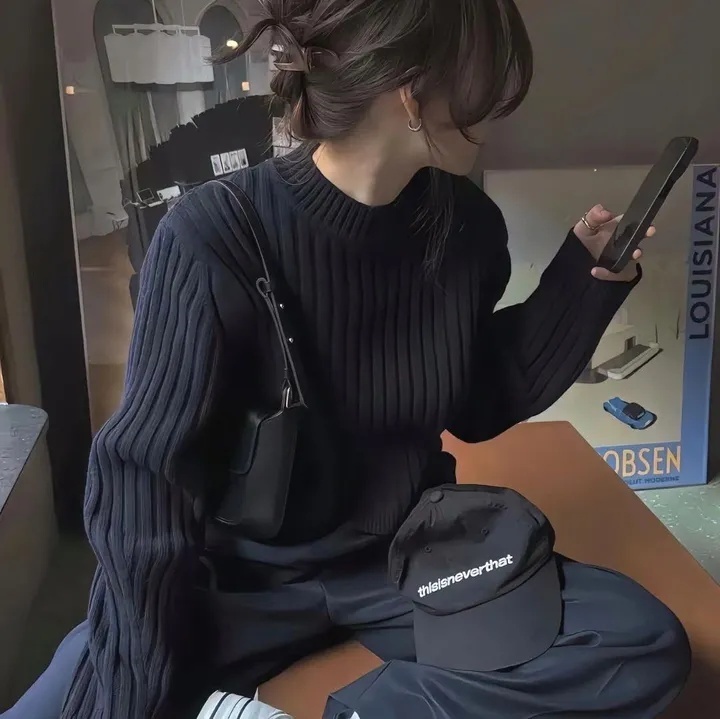 怎么能让别人的快手号封掉，面对违规账号，如何用正确的方式让它消失
