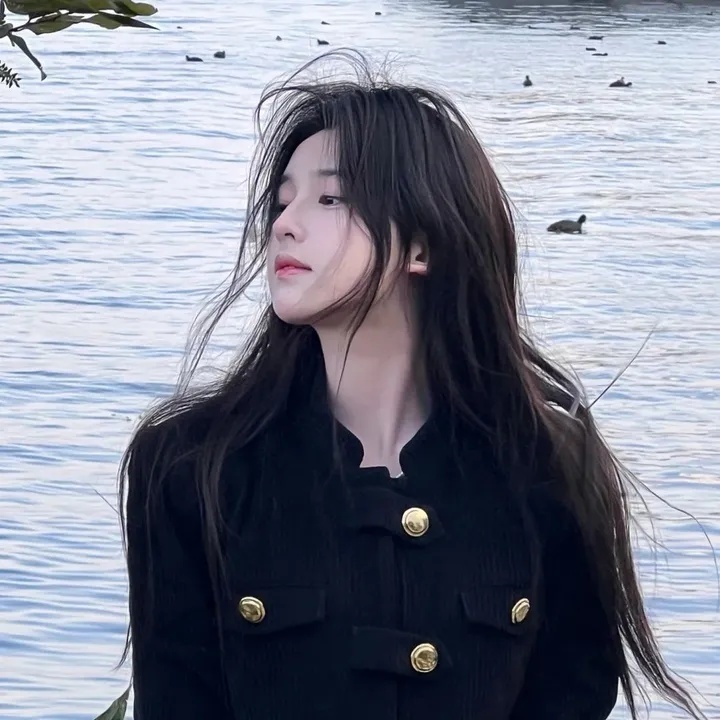抖音直播间不卖货违规吗怎么举报他，抖音直播间只聊天不卖货，这背后可能藏着什么猫腻？